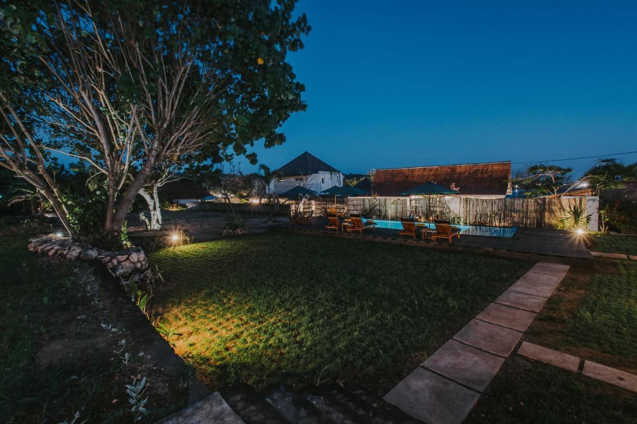 Paluh Beach Huts Lembongan Exterior foto